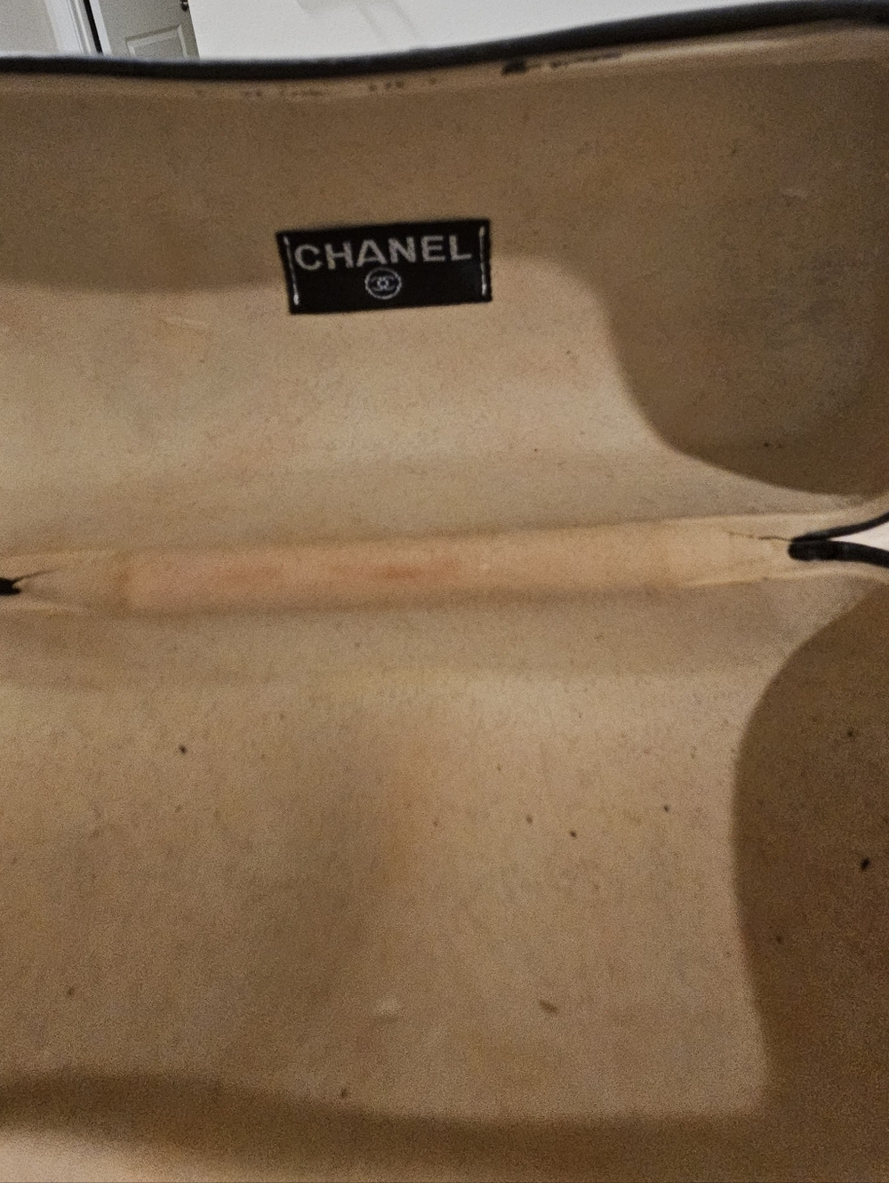 Chanel Sunglasses with Silver Large Logo - Vintage 2005 - Picture 9 of 10